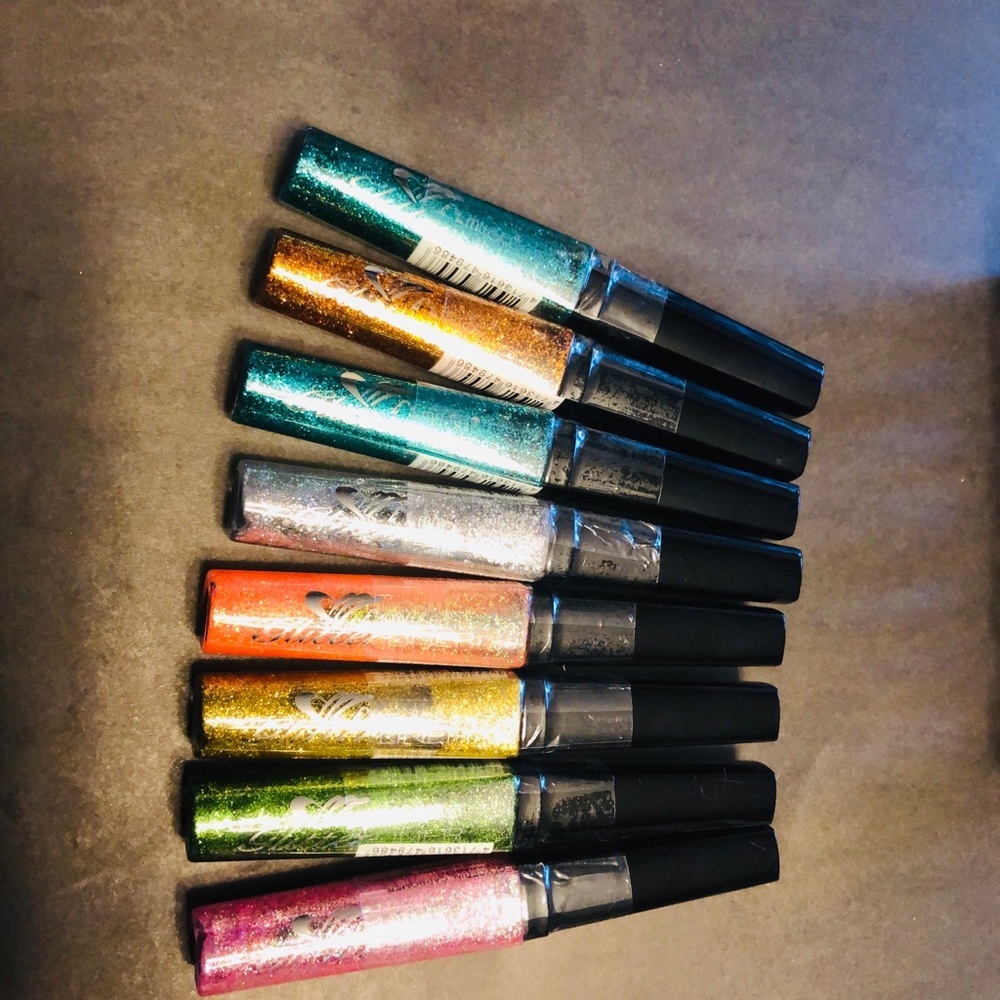 Glitter liner by Amuse